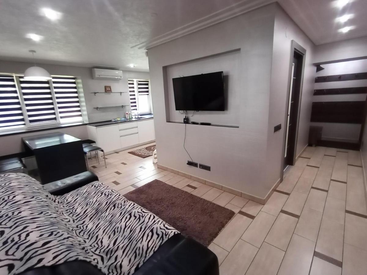 Apartment at Kvitka Polonyny Solochin Zewnętrze zdjęcie