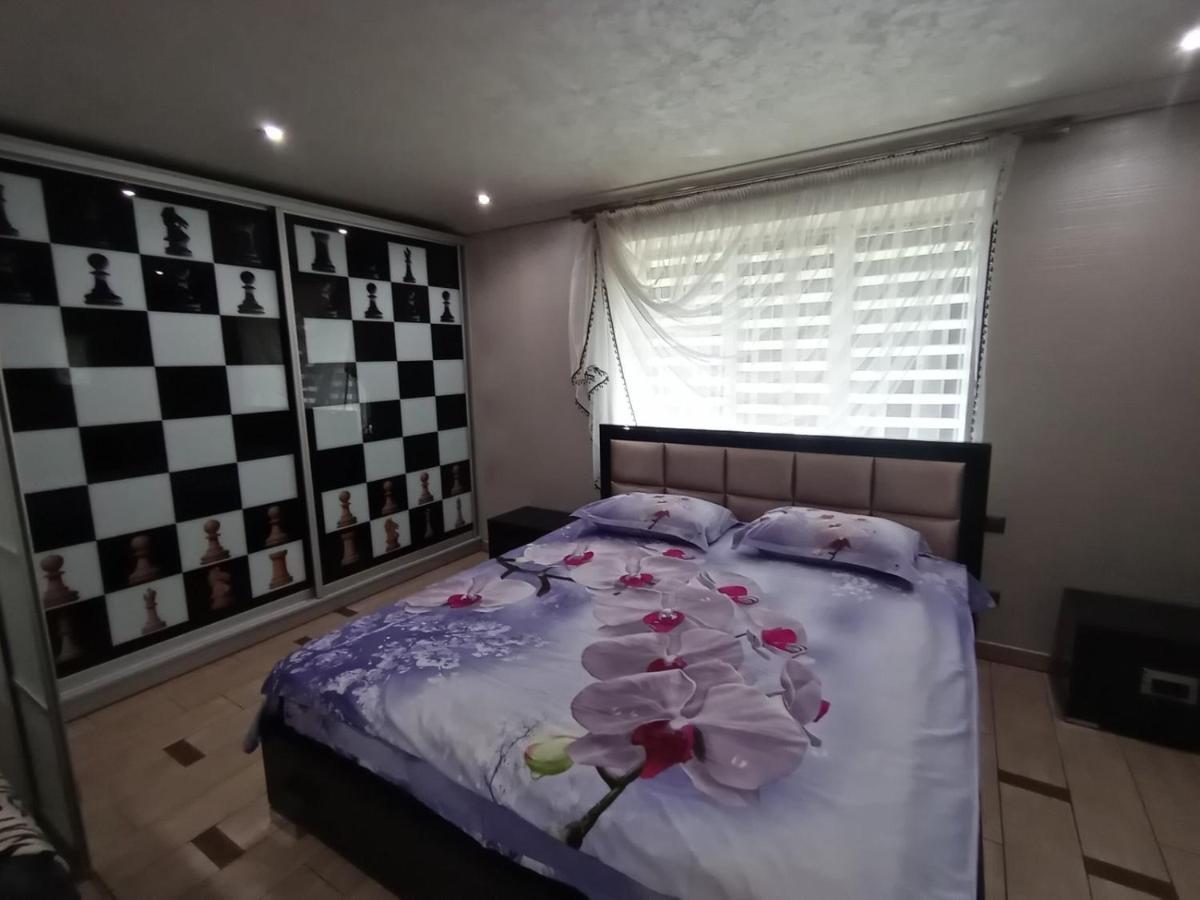Apartment at Kvitka Polonyny Solochin Zewnętrze zdjęcie